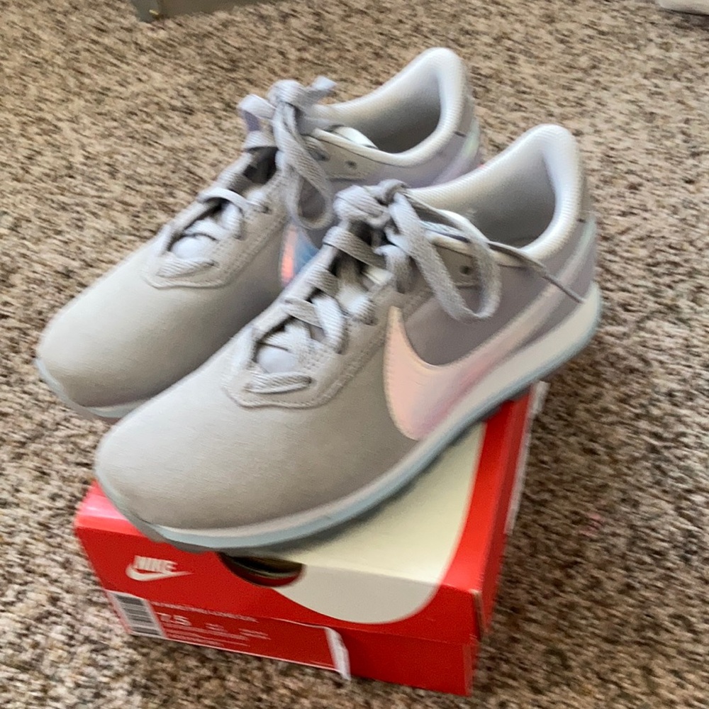Fantastic Nike swoosh!